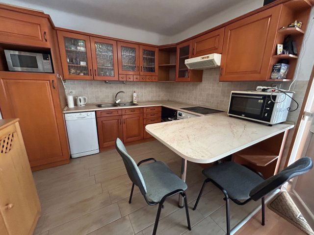 Kiadó sorház, albérlet, Debrecenben, Árpád téren 120 E Ft / hó