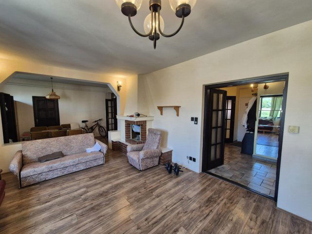 Eladó téglalakás, Pécsett, Szigeti úton 89 M Ft, 4 szobás