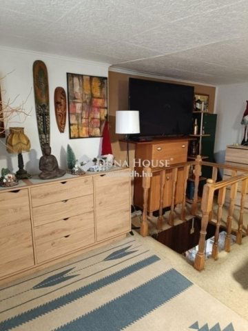 Eladó téglalakás, Budapesten, XIX. kerületben 63.9 M Ft