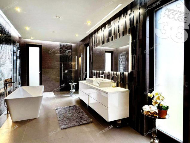 Eladó családi ház, Kecskeméten 275 M Ft, 6 szobás