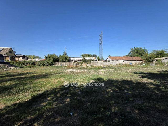 Eladó telek, Szigetszentmiklóson 16.5 M Ft / költözzbe.hu