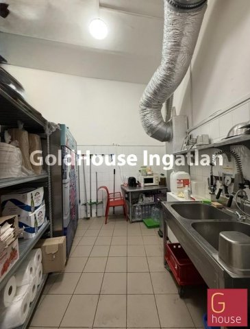 Kiadó üzlethelyiség, Budapesten, VII. kerületben 1208 E Ft / hó