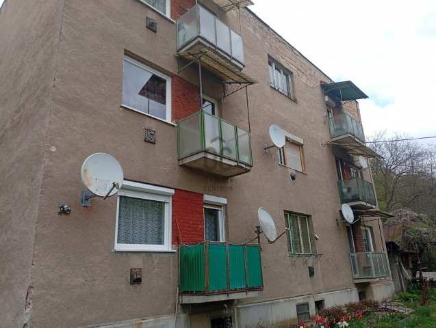 Eladó téglalakás, Borsodnádasdon 6.5 M Ft, 2 szobás