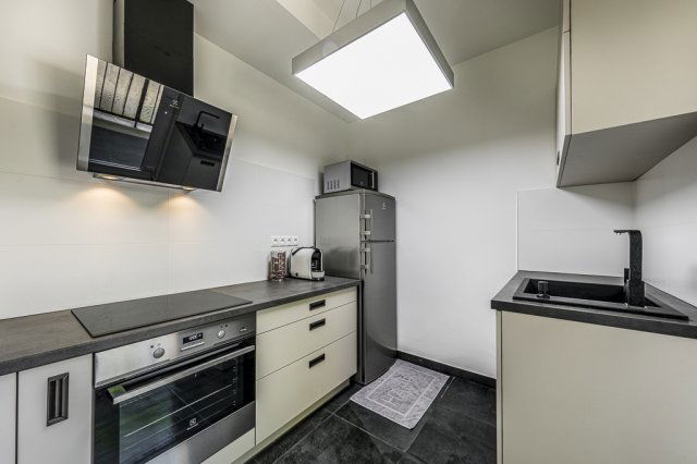 Eladó téglalakás, Budapesten, XIV. kerületben, Padlizsán utcában