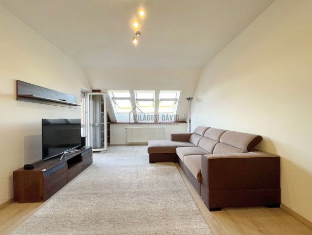 Eladó téglalakás, Debrecenben 89.5 M Ft, 3 szobás