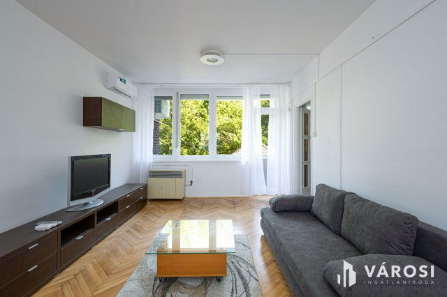 Kiadó téglalakás, albérlet, Szegeden 175 E Ft / hó, 2 szobás