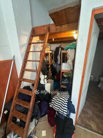 Eladó téglalakás, Budapesten, IV. kerületben 32 M Ft, 1 szobás