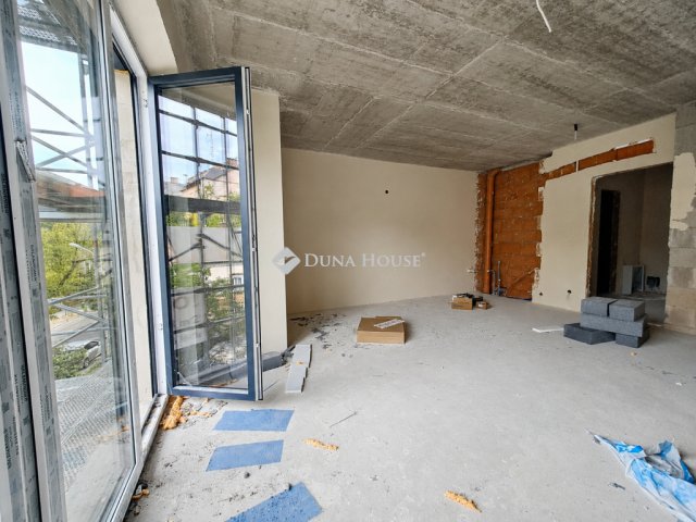 Eladó téglalakás, Budapesten, XIV. kerületben 80 M Ft, 2 szobás