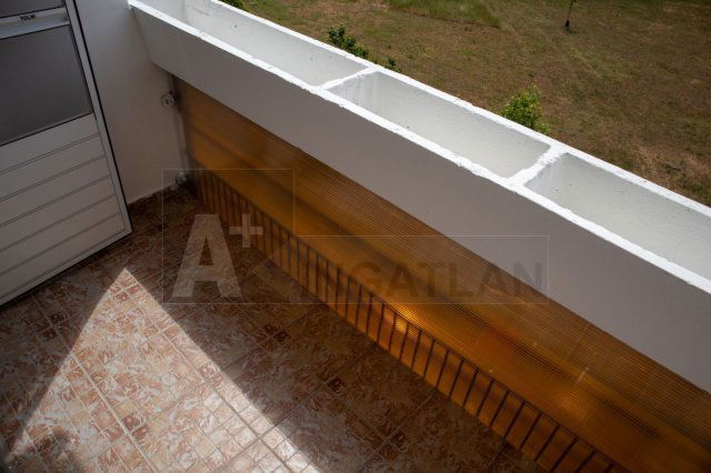 Eladó panellakás, Szegeden 44.9 M Ft, 2 szobás