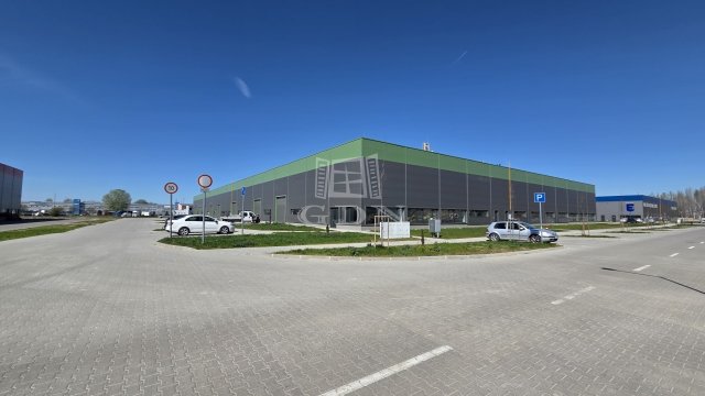 Kiadó ipari ingatlan, Székesfehérvárott 2532 E Ft / hó