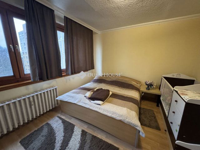 Eladó panellakás, Kecskeméten, Pákozdi Csata utcában 42.9 M Ft