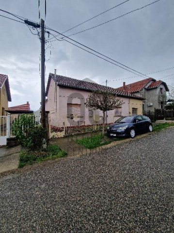 Eladó családi ház, Gyömrőn 49.9 M Ft, 2 szobás