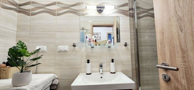 Eladó téglalakás, Szombathelyen 79.9 M Ft, 4 szobás