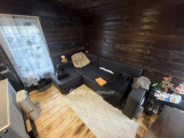 Eladó nyaraló, Tiszakécskén 33.9 M Ft, 2 szobás