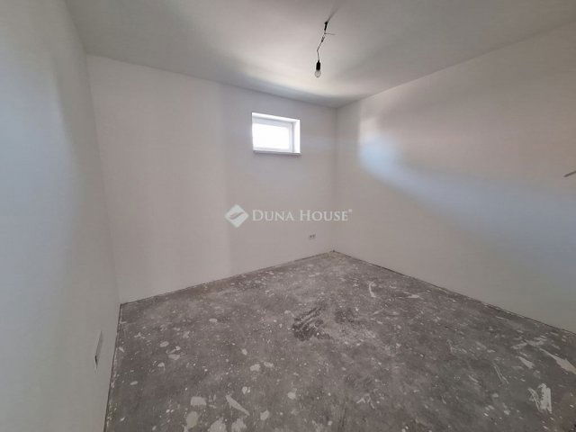 Eladó családi ház, Hernádon 78 M Ft, 4 szobás