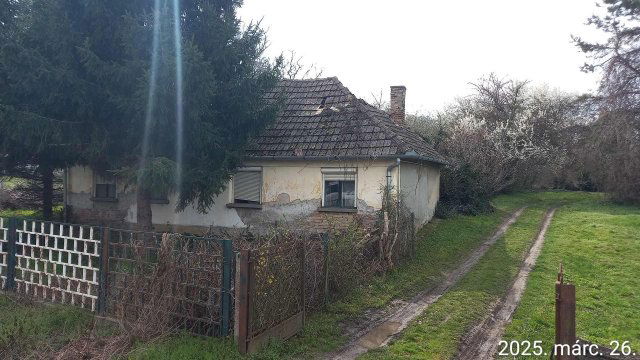 Eladó családi ház, Kiskorpádon 1.8 M Ft, 2 szobás