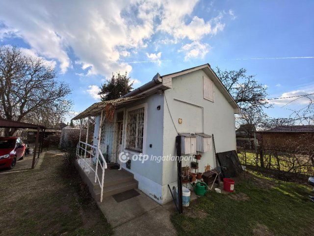 Eladó családi ház, Debrecenben 82.9 M Ft, 4+1 szobás