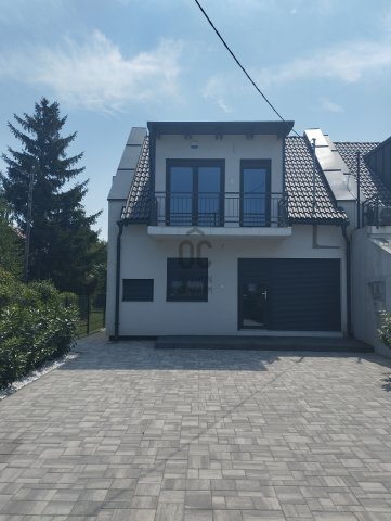 Eladó ikerház, Zamárdiban 139 M Ft, 4 szobás