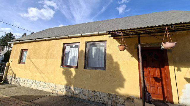 Eladó családi ház, Dombóváron, Vörösmarty utcában 17.5 M Ft