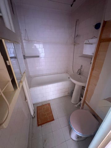 Eladó panellakás, Nyíregyházán, Eperjes utcában 30.5 M Ft