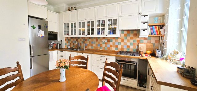 Eladó téglalakás, Budapesten, XII. kerületben 152 M Ft, 4 szobás