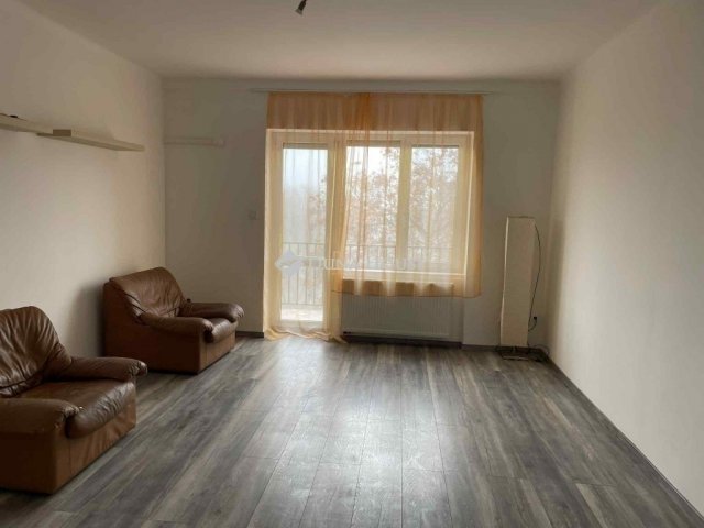 Eladó téglalakás, Szegeden 71.2 M Ft, 2 szobás