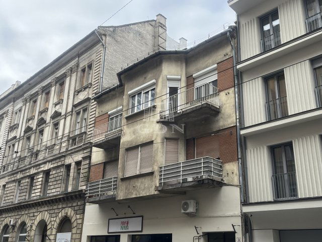 Eladó téglalakás, Budapesten, VII. kerületben, Dohány utcában