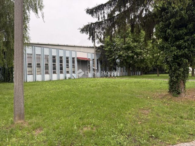 Eladó ipari ingatlan, Dombóváron 499 M Ft / költözzbe.hu