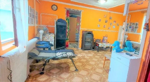 Eladó családi ház, Nagykőrösön 25.2 M Ft, 5 szobás