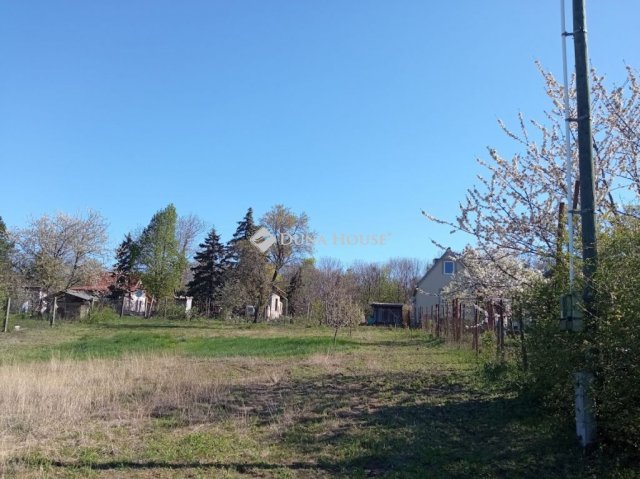 Eladó telek, Biatorbágyon 16.5 M Ft / költözzbe.hu