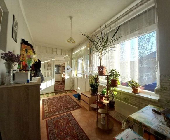 Eladó családi ház, Tiszakécskén 37.5 M Ft, 3 szobás