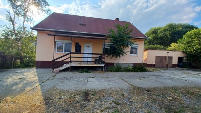 Eladó családi ház, Hernádon 55 M Ft, 4 szobás