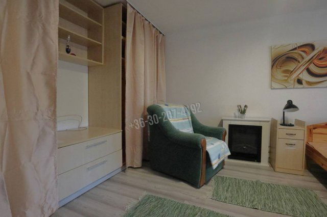 Kiadó téglalakás, albérlet, Szegeden, Rózsa utcában, 1 szobás