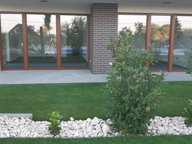 Eladó téglalakás, Balatonalmádiban 103 M Ft, 2 szobás