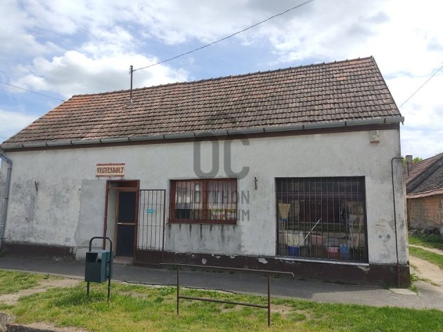 Eladó ipari ingatlan, Borszörcsökön 14.99 M Ft, 3 szobás