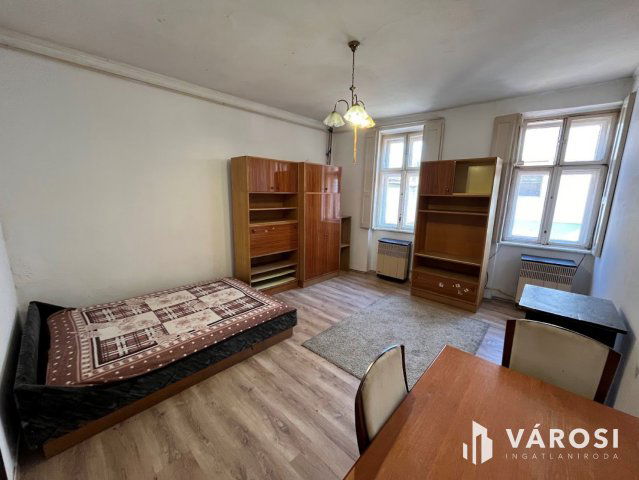 Eladó családi ház, Debrecenben 33.9 M Ft, 2 szobás