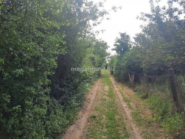 Eladó telek, Budapesten, XI. kerületben 18 M Ft