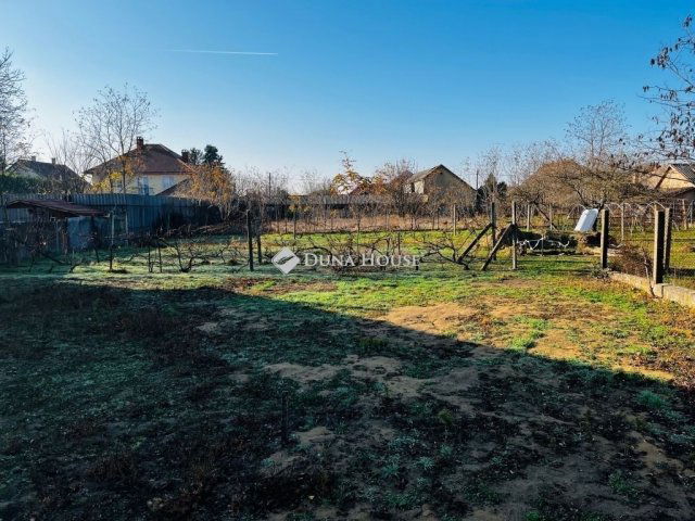 Eladó telek, Tápiószecsőn 19.9 M Ft / költözzbe.hu