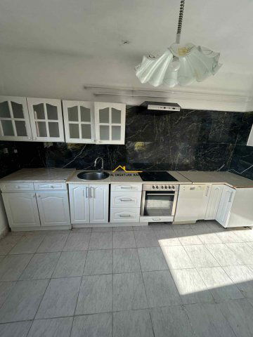 Eladó családi ház, Batéban 15.9 M Ft, 3 szobás