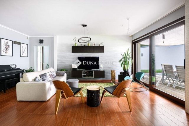 Eladó családi ház, Herceghalomon 240 M Ft, 4 szobás