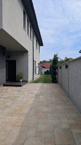 Eladó családi ház, Budapesten, XVIII. kerületben 250 M Ft