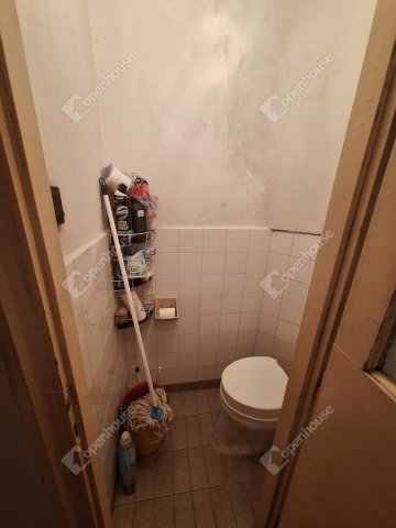 Eladó téglalakás, Ajkán 28.5 M Ft, 1+1 szobás