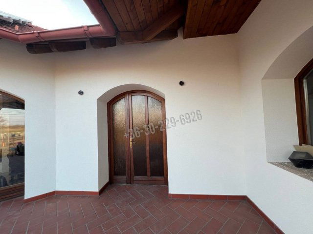 Eladó családi ház, Dunaharasztin 139 M Ft, 5 szobás