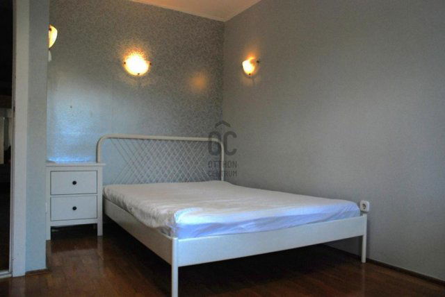 Eladó ikerház, Budapesten, II. kerületben 200 M Ft, 5 szobás