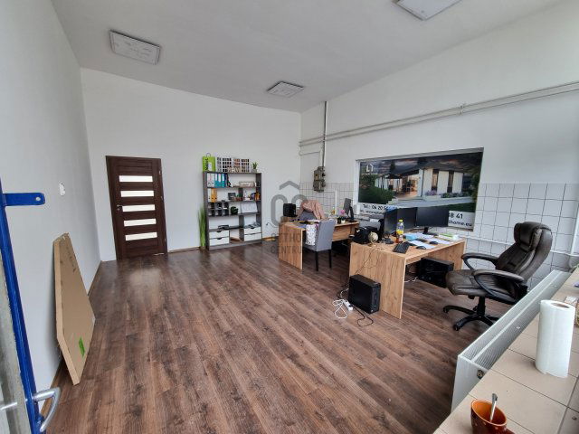 Kiadó ipari ingatlan, Debrecenben 570 E Ft / hó