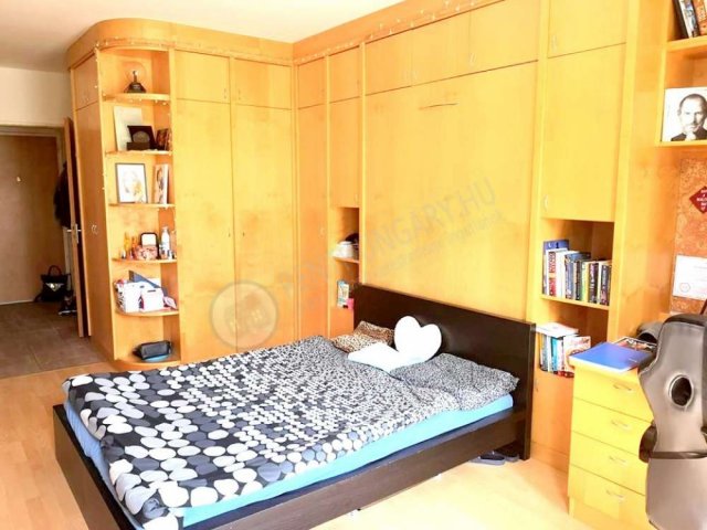 Kiadó téglalakás, albérlet, IX. kerületben, Mester utcában