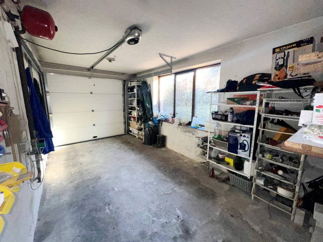 Eladó családi ház, Zalaegerszegen 83 M Ft, 3+3 szobás