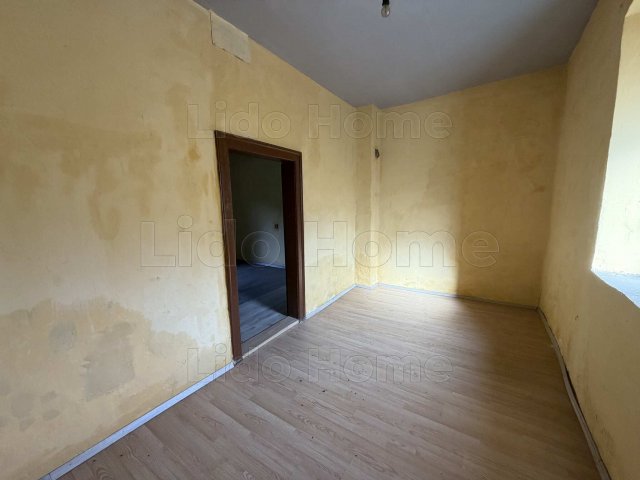 Eladó családi ház, Olaszfalun 23 M Ft, 3 szobás