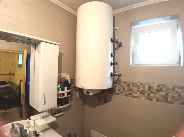 Eladó családi ház, Dörön 39.99 M Ft, 2 szobás