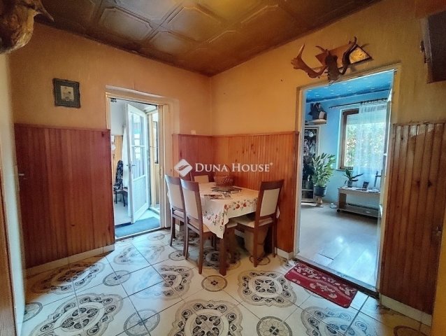 Eladó családi ház, Vecsésen 73 M Ft, 5 szobás